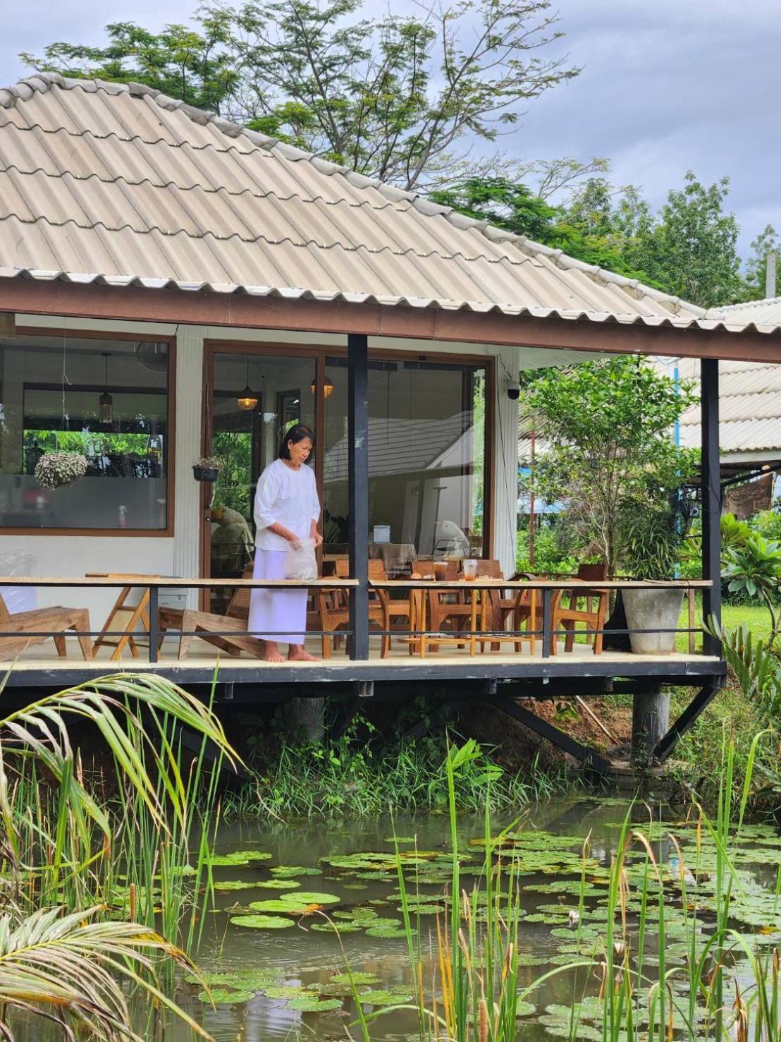 The Duck Cafe And Resort 达叻府 外观 照片